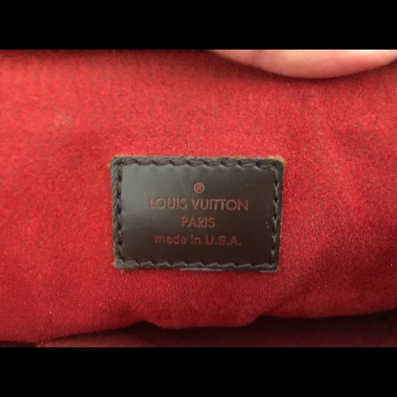 Authentic LV Damier Ebne Trevi PM Bag - Picture 6 of 8